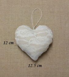 Φουσκωτή Κρεμαστή Καρδιά από Ύφασμα Βαμβακερό με Δαντέλα
